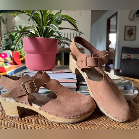 Bryr Tstrap Mary Jane Clog Low Heel Clay Colored Tan size 38/8 - Picture 5 of 10